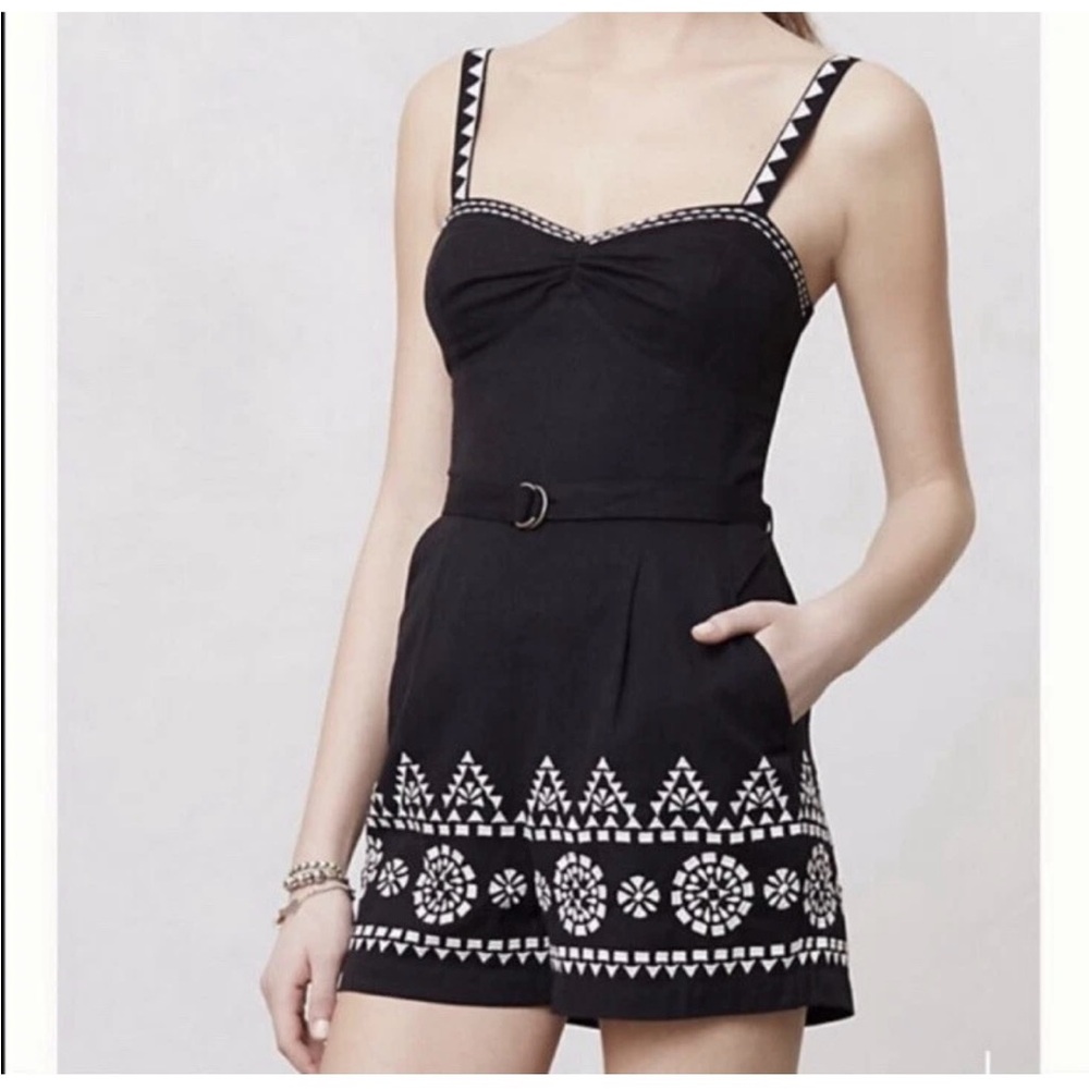 New NWT Anthropologie Mermaid
Tofino Black Embroidered Romper Sz Large White